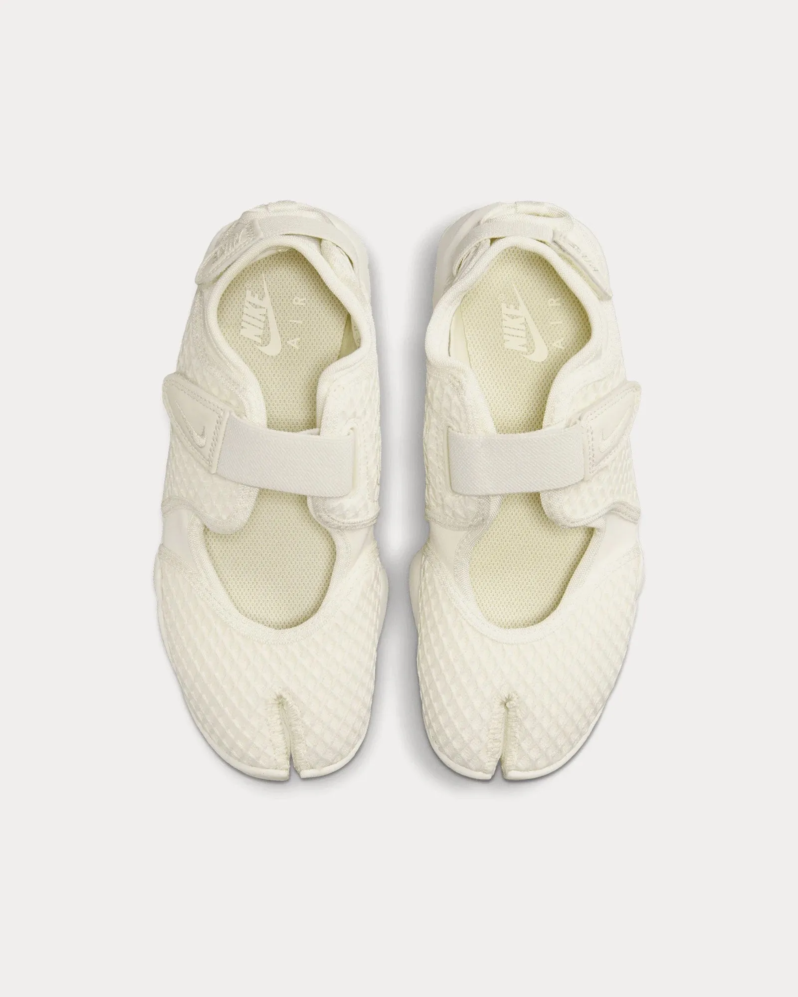 Air Rift Lace Sail / Sail Slip On Sneakers