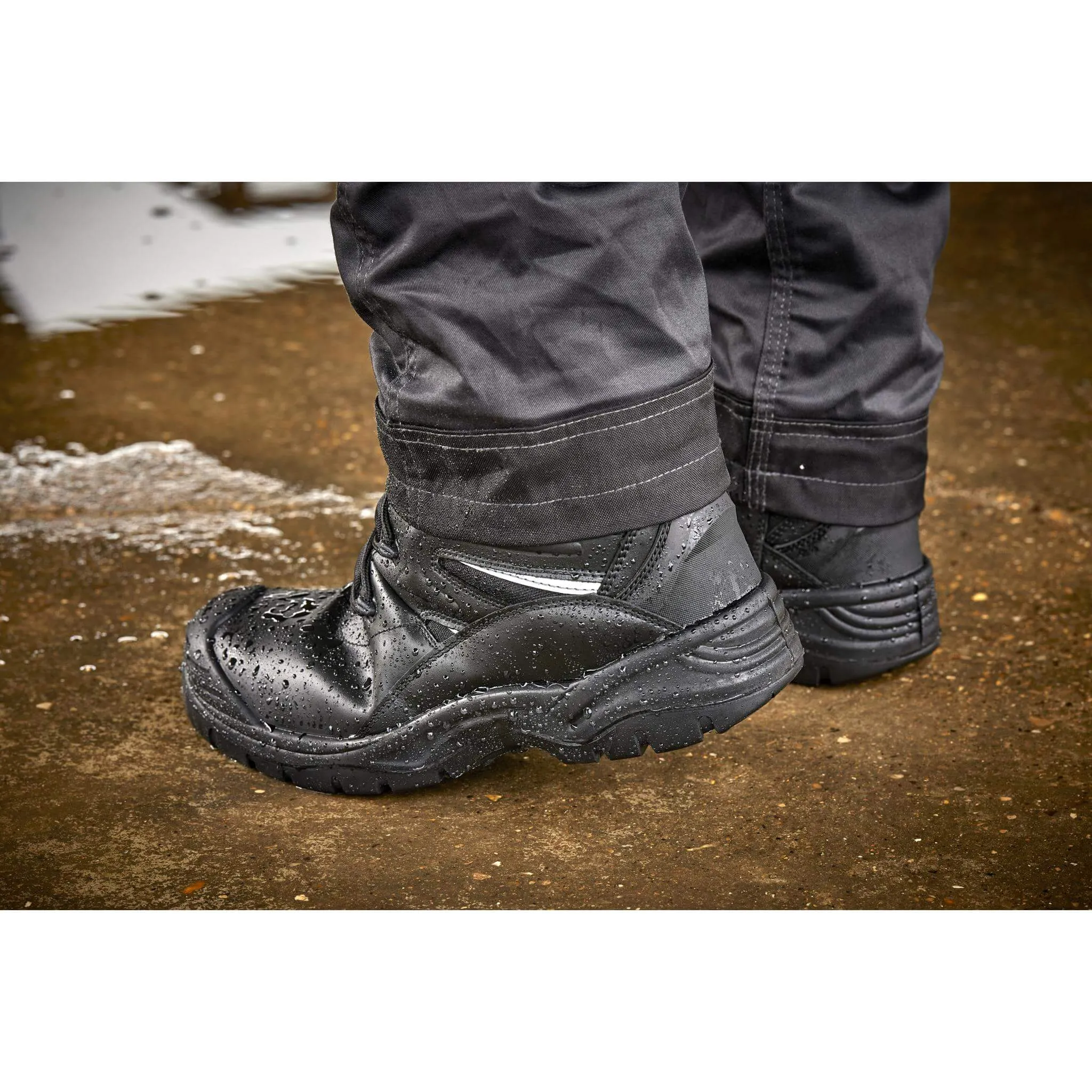 Apache COMBAT Metal-Free High Leg Safety Boots