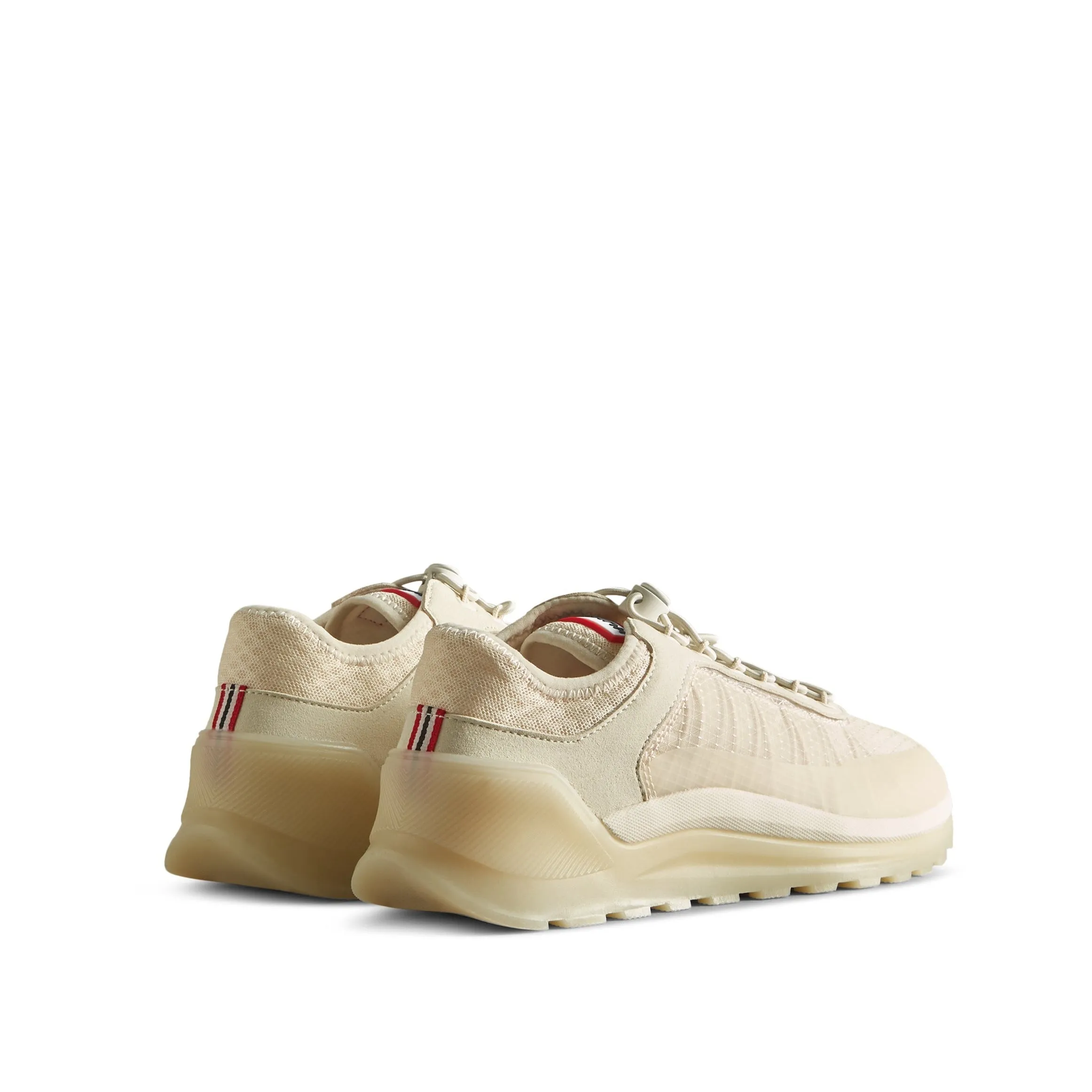 Hunter Traveller Trainer