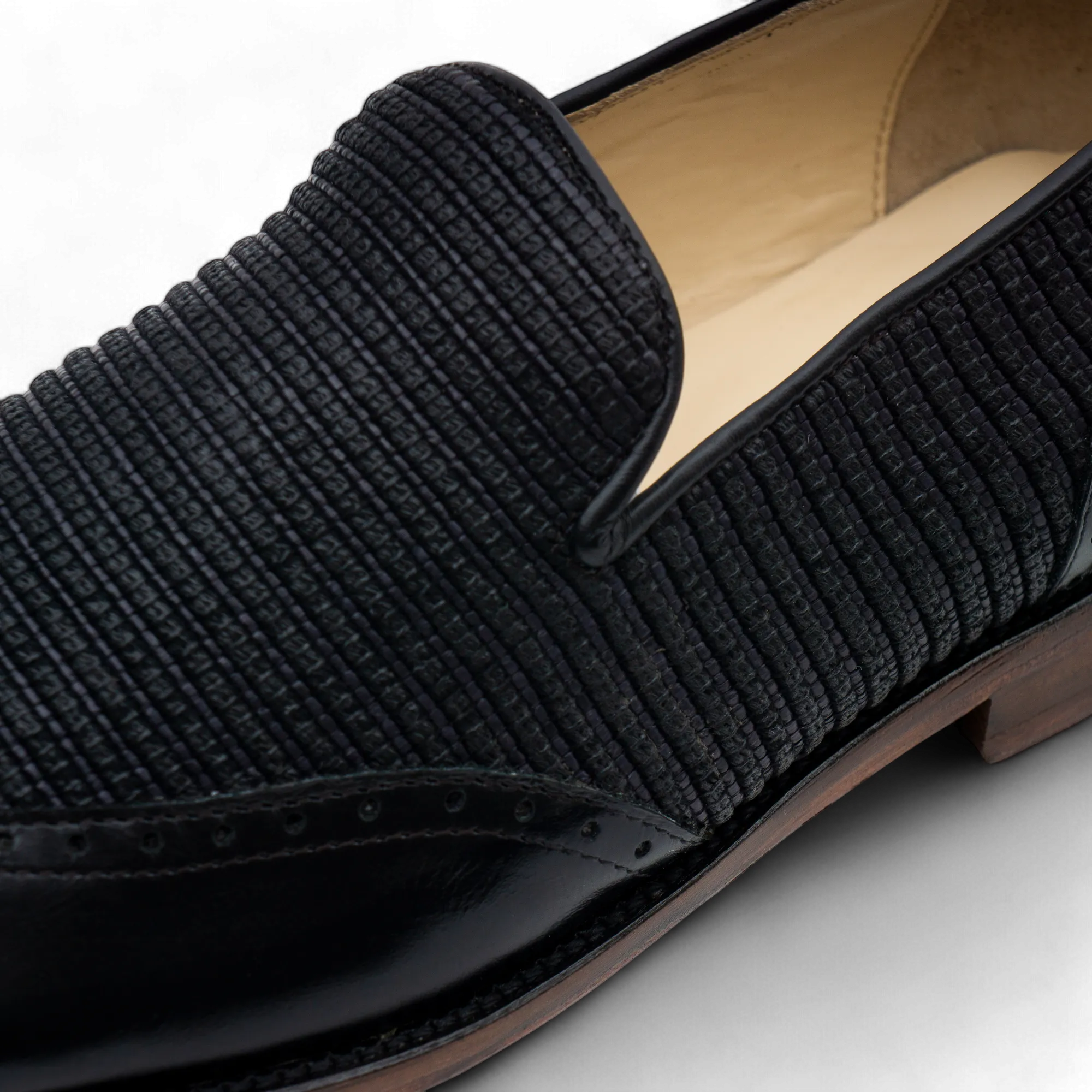 Le Mogador Moroccan Loafer – En cuir lisse   Raphia Noir