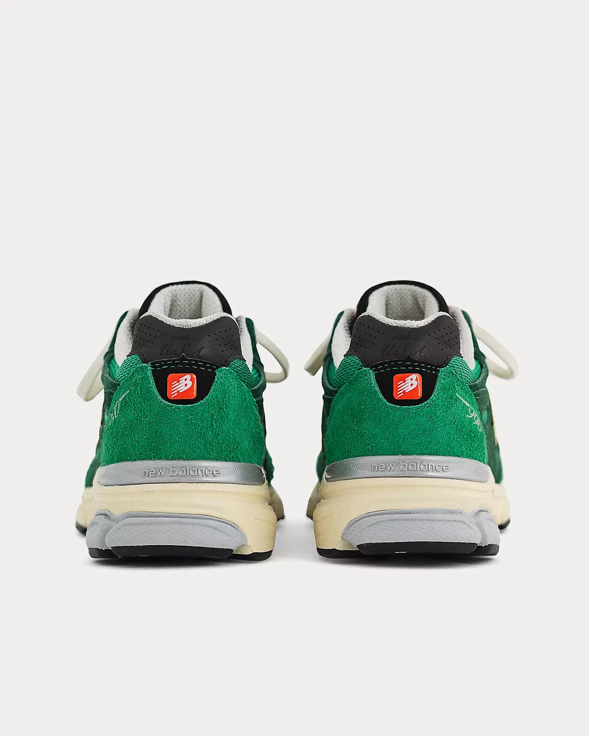 MADE in USA 990v3 Green / Gold Low Top Sneakers