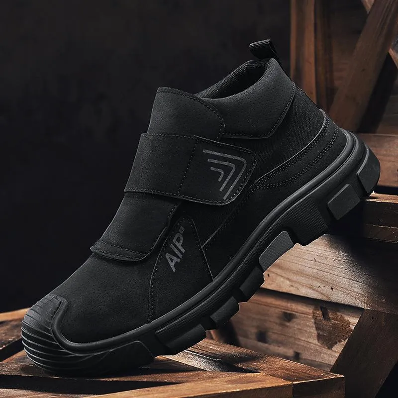 Men's new durable and comfortable soft shoes