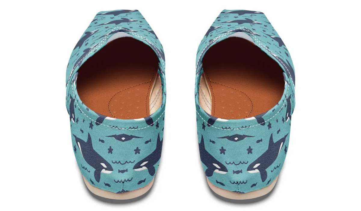Orca Pattern Casual Shoes